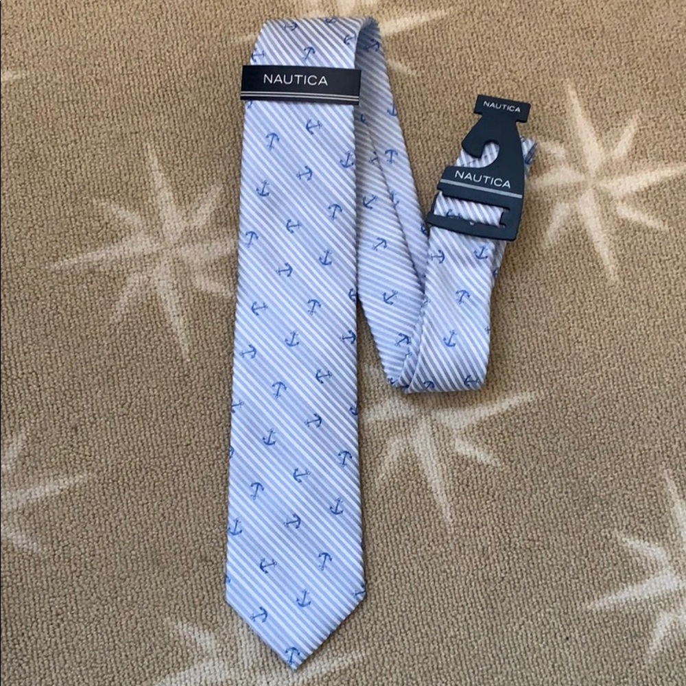 Nautica anchor tie